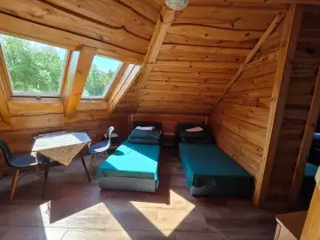 Przytulne pokoje gościnne z łazienkami