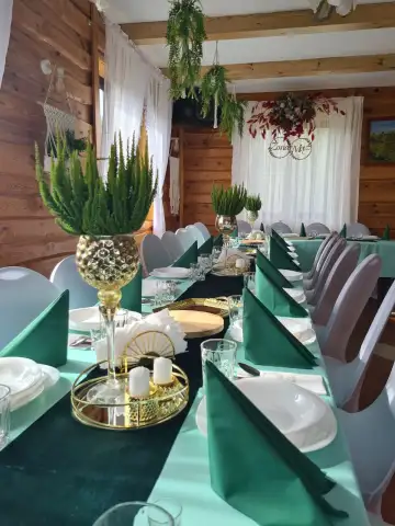 Elegancka zastawa i catering na imprezę integracyjną